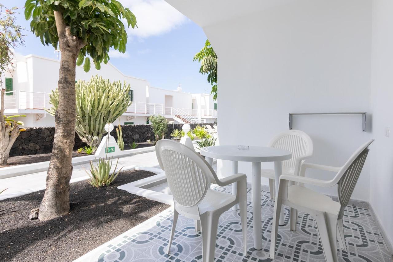 Apartamentos Aloe Puerto del Carmen  Exteriör bild