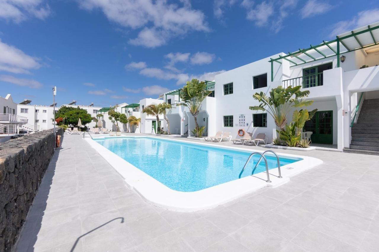Apartamentos Aloe Puerto del Carmen  Exteriör bild
