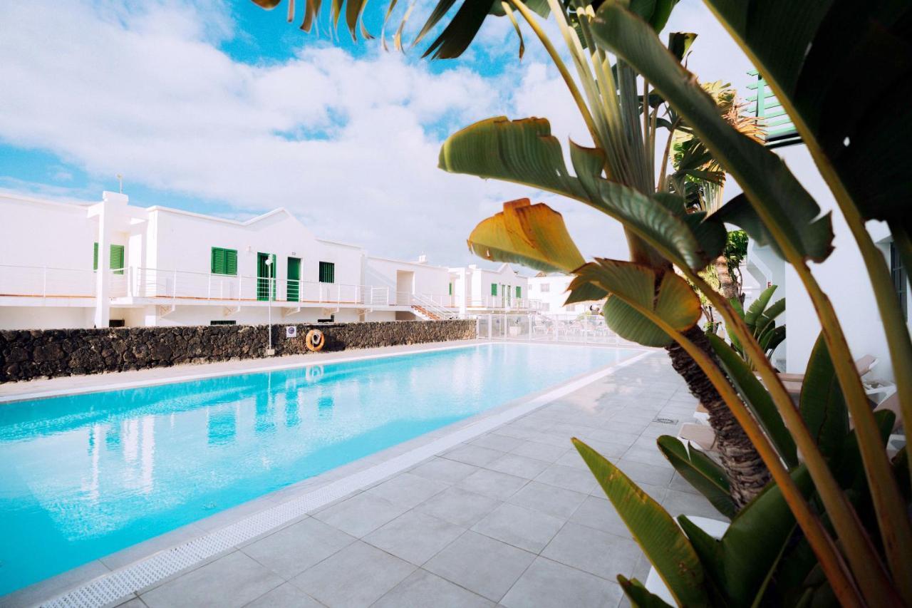 Apartamentos Aloe Puerto del Carmen  Exteriör bild