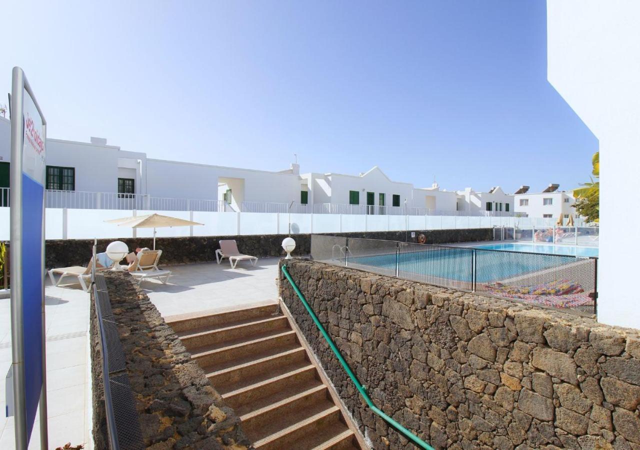 Apartamentos Aloe Puerto del Carmen  Exteriör bild
