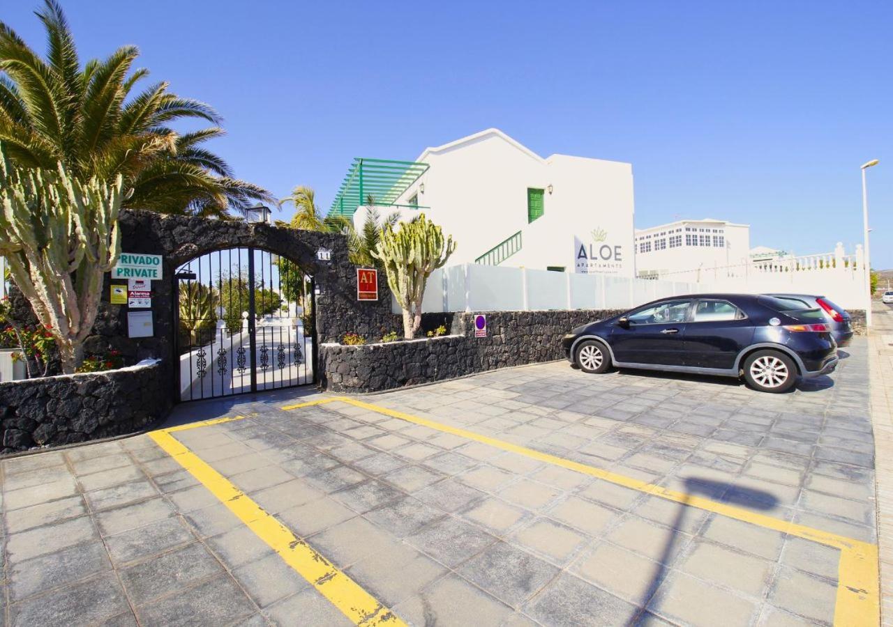 Apartamentos Aloe Puerto del Carmen  Exteriör bild